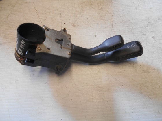 Comutador Luzes Piscas Audi 80 1990 CLP560